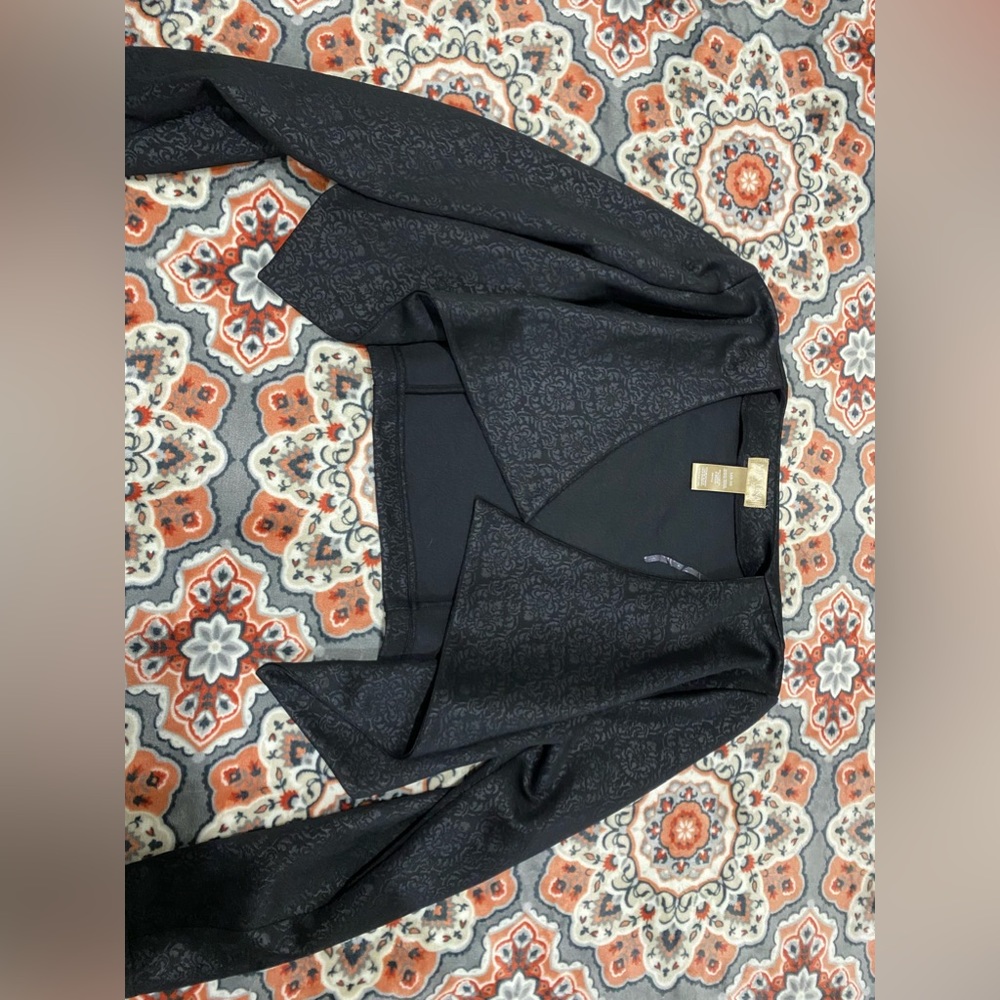 A over top fancy black vest size medium in women’s